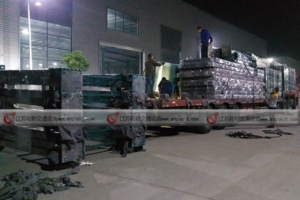 大連第三批鋁合金公交候車亭