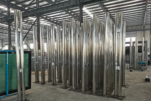 <strong>候車亭生產廠家怎么選？這幾點很重要</strong>