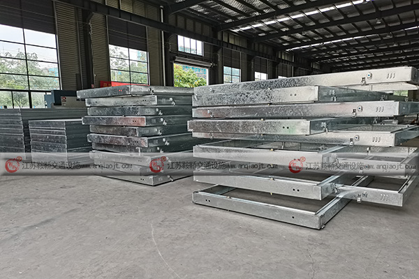 候車亭制造商哪個(gè)好？怎么判斷候車亭這個(gè)廠家好不好？