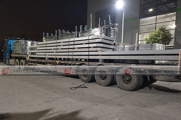 選擇候車亭廠家的三要素