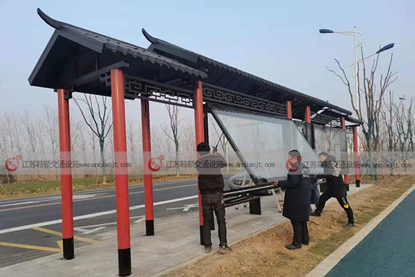 候車亭宿遷本地公交站臺安裝現(xiàn)場